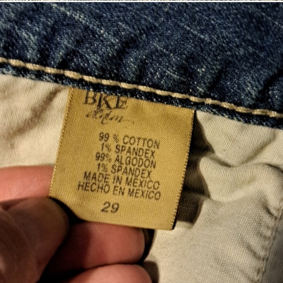 BKE Women's jean shorts - Picture 4 of 10